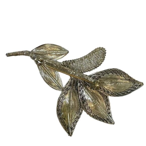 Vintage Spun Silver wire wrapped leaf brooch - Picture 6 of 7